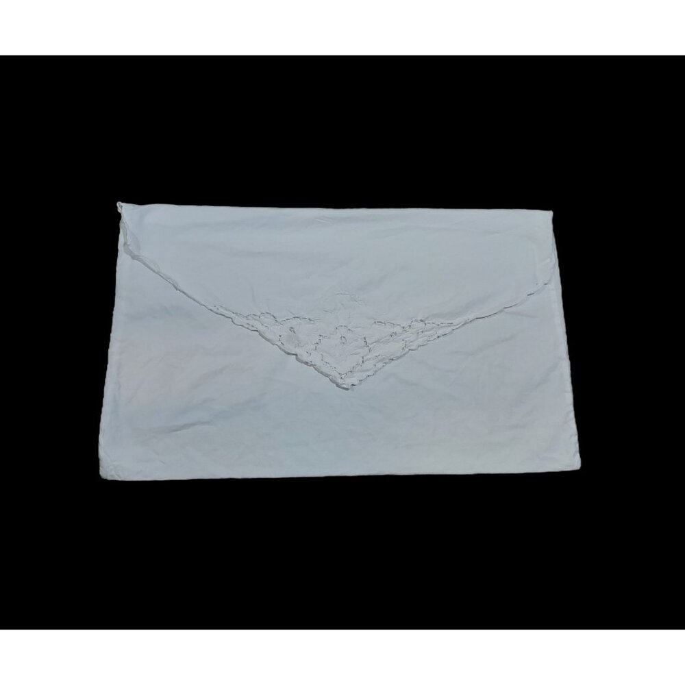 Pillowcase Cutwork Embroidery Floral Detail Envelope 29x17 Vintage Cotton